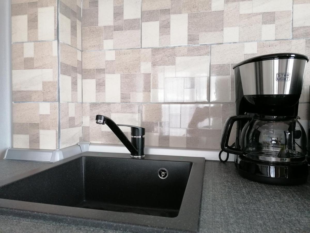 Ama Apartament Cu Terasa 50 Mp & Parcare Брашов Экстерьер фото