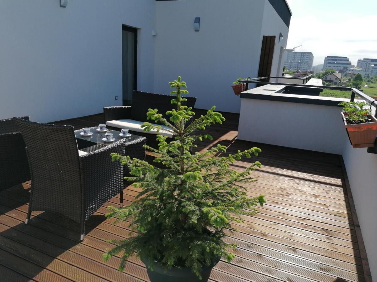 Ama Apartament Cu Terasa 50 Mp & Parcare Брашов Экстерьер фото