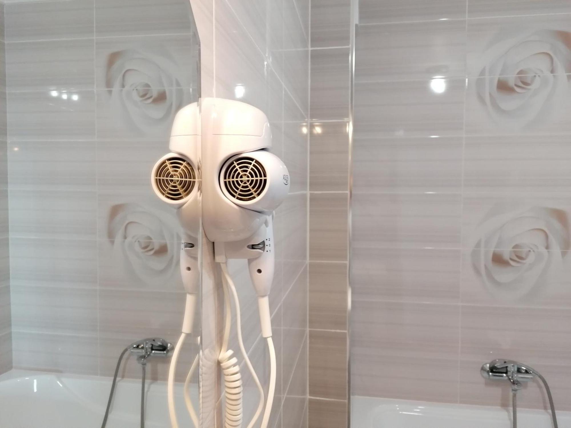 Ama Apartament Cu Terasa 50 Mp & Parcare Брашов Номер фото